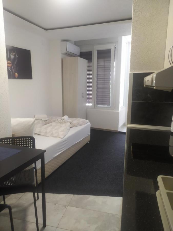 Stil Park Apartmani Vrnjačka Banja Εξωτερικό φωτογραφία